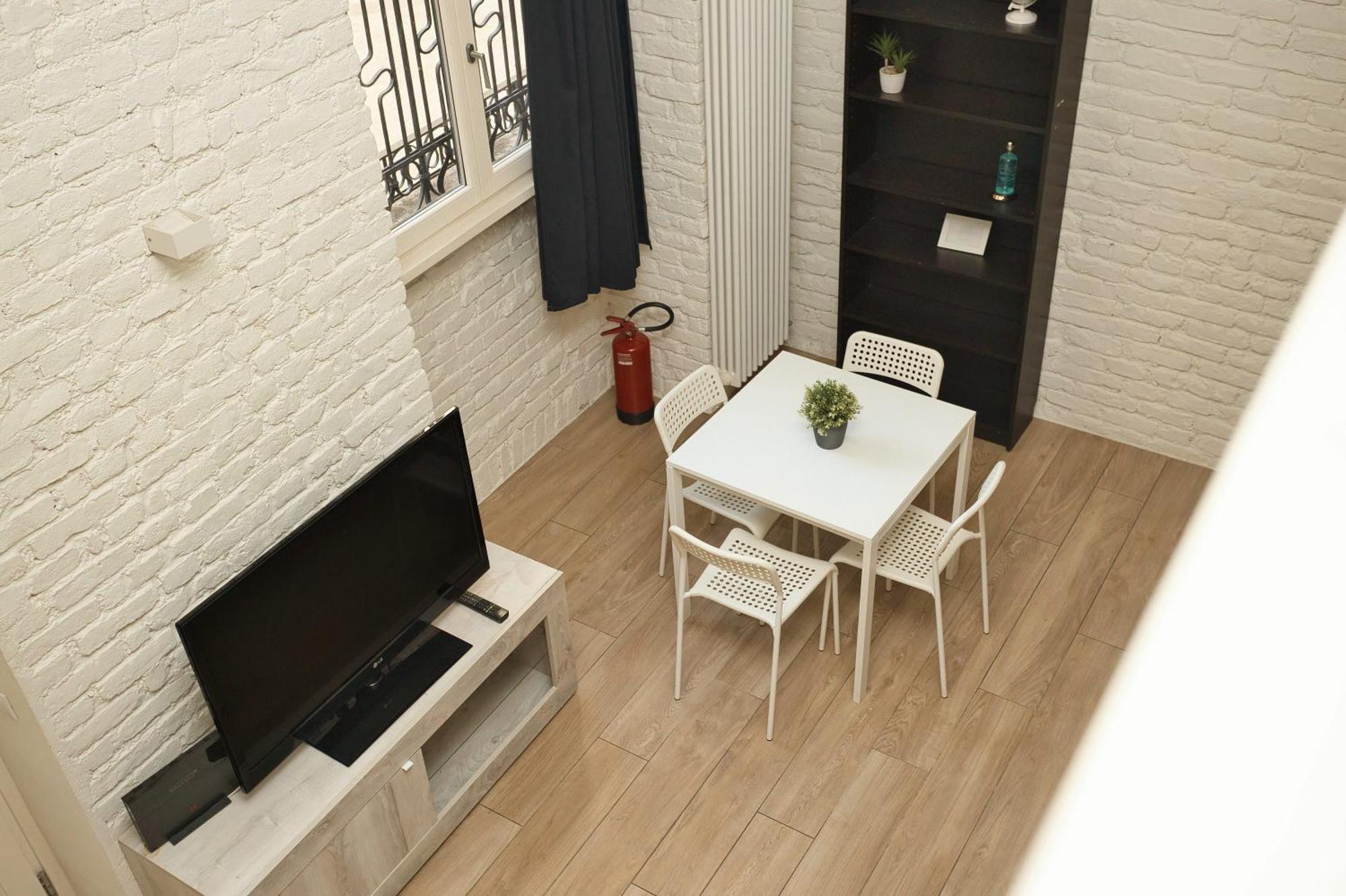 Modern Loft Near Bosco Verticale Milan Luaran gambar